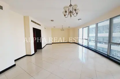 Apartment - 3 Bedrooms - 4 Bathrooms for rent in Al Majaz Tower - Al Majaz - Sharjah