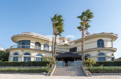 Villa - 5 Bedrooms - 7 Bathrooms for rent in Signature Villas Frond B - Signature Villas - Palm Jumeirah - Dubai