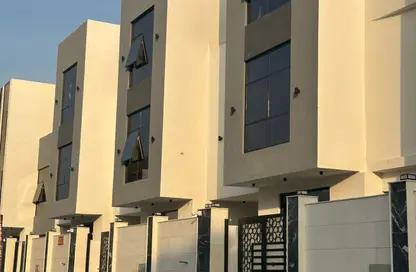 Townhouse - 5 Bedrooms - 5 Bathrooms for sale in Al Yasmeen 1 - Al Yasmeen - Ajman