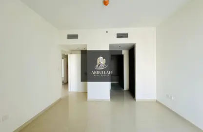 شقة - غرفة نوم - 2 حمامات للايجار في الجادة - الشارقة