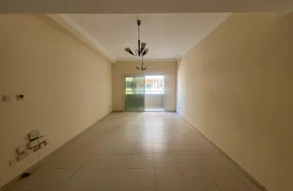 Apartment - 2 Bedrooms - 3 Bathrooms for rent in New Al Taawun Road - Al Taawun - Sharjah
