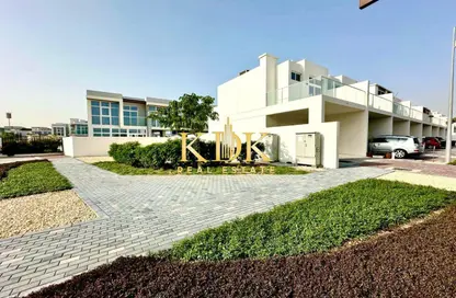 Apartment - 4 Bedrooms - 4 Bathrooms for rent in Avencia - Damac Hills 2 - Dubai