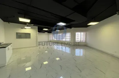 Office Space - Studio - 1 Bathroom for rent in Dune Building - Al Diyafah - Al Satwa - Dubai