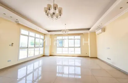 Villa - 5 Bedrooms - 7 Bathrooms for rent in Nad Al Sheba 2 - Nad Al Sheba - Dubai
