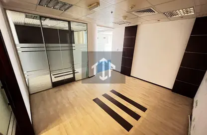 Office Space - Studio - 1 Bathroom for rent in Building 47 - Dubai Healthcare City - Bur Dubai - Dubai