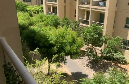 Apartment - 1 Bedroom - 1 Bathroom for rent in Greens - Dubai