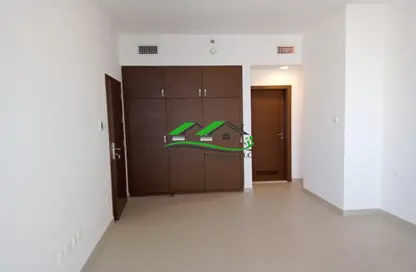 Empty Room image for: Apartment - 2 Bedrooms - 3 Bathrooms for sale in The Gate Tower 3 - Shams Abu Dhabi - Al Reem Island - Abu Dhabi, Image 1
