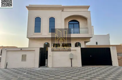 Villa - 5 Bedrooms - 7 Bathrooms for sale in Al Amira Village - Al Yasmeen - Ajman