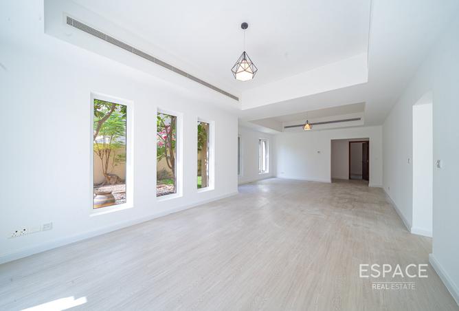 16010929 - Property Image 3