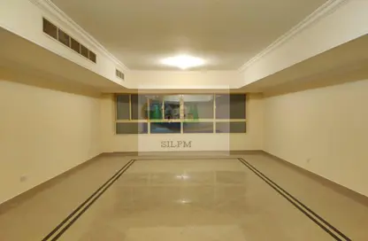 Empty Room image for: Apartment - 4 Bedrooms - 4 Bathrooms for rent in Al Manaseer - Abu Dhabi, Image 1