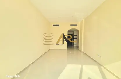 شقة - غرفة نوم - 1 حمام للايجار في الفلاح - تجارية مويلح - الشارقة شقة - غرفة نوم - 1 حمام للايجار في الفلاح - تجارية مويلح - الشارقة