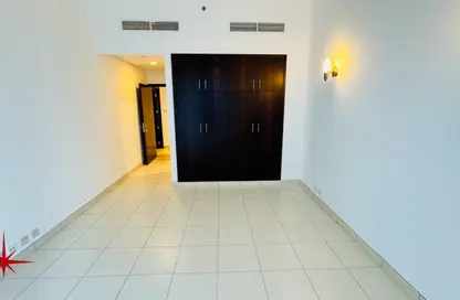 Apartment - 2 Bedrooms - 2 Bathrooms for rent in Latifa Tower - Sheikh Zayed Road - Dubai