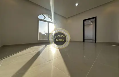 Apartment - 1 Bedroom - 1 Bathroom for rent in Airport Road - Abu Dhabi