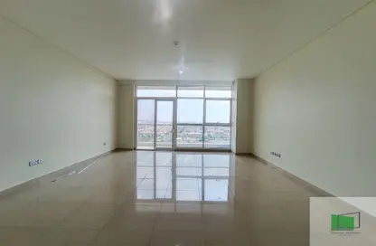 شقة - 3 غرف نوم - 4 حمامات للايجار في يونايتد سكوير - الخالدية - أبوظبي شقة - 3 غرف نوم - 4 حمامات للايجار في يونايتد سكوير - الخالدية - أبوظبي