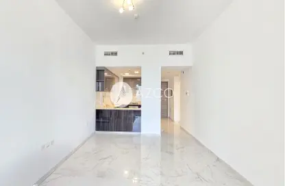 Apartment - 1 Bedroom - 2 Bathrooms for rent in Golden Dream Tower 1 - Jumeirah Village Circle - Dubai