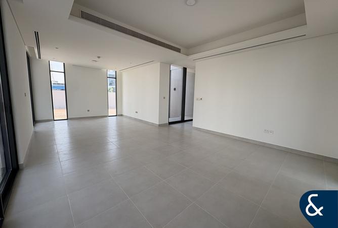 15696106 - صورة العقار 3