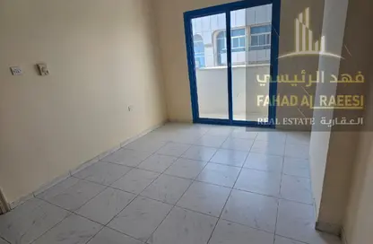 شقة - 2 غرف نوم - 2 حمامات للايجار في مساكن كورنيش عجمان - طريق كورنيش عجمان - عجمان