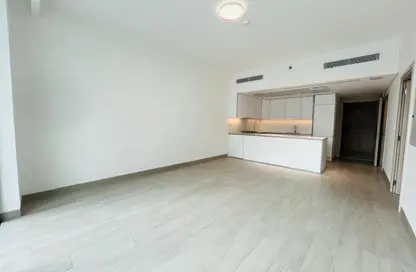 شقة - غرفة نوم - 2 حمامات للايجار في لوما بارك فيوز - منطقة 14 - قرية جميرا الدائرية - دبي