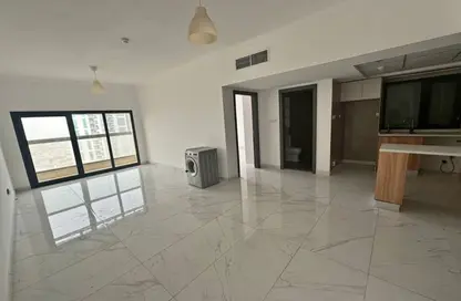Apartment - 1 Bedroom - 2 Bathrooms for rent in Al Rashidiya 1 - Al Rashidiya - Ajman