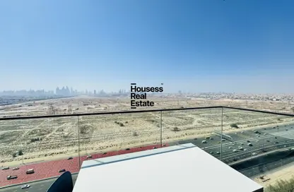 Apartment - Studio - 1 Bathroom for rent in Bloom Towers C - Bloom Towers - Jumeirah Village Circle - Dubai