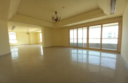 Apartment - 3 Bedrooms - 4 Bathrooms for rent in Al Majaz - Sharjah