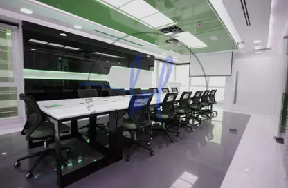 مكتب - استوديو - 1 حمام للبيع في برج لطيفة - شارع الشيخ زايد - دبي