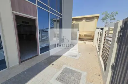Townhouse - 3 Bedrooms - 5 Bathrooms for rent in Rukan 3 - Dubai Land - Dubai