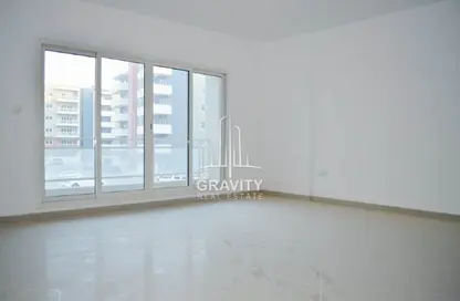 Empty Room image for: Apartment - 1 Bedroom - 1 Bathroom for sale in Tower 1 - Al Reef Downtown - Al Reef - Abu Dhabi, Image 1