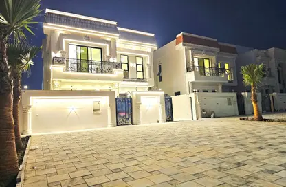 فيلا - 5 غرف نوم - 7 حمامات للبيع في الحليو 2 - الحليو - عجمان
