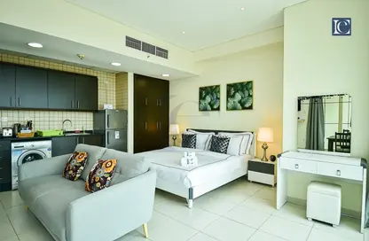 Apartment - Studio - 1 Bathroom for rent in The Royal Oceanic - Oceanic - Dubai Marina - Dubai