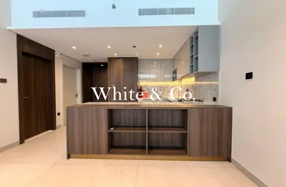 شقة - غرفة نوم - 2 حمامات للبيع في مساكن ستونهنج 2 - منطقة 15 - قرية جميرا الدائرية - دبي شقة - غرفة نوم - 2 حمامات للبيع في مساكن ستونهنج 2 - منطقة 15 - قرية جميرا الدائرية - دبي