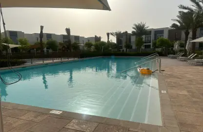 صورة لـ حوض سباحة تاون هاوس - 4 غرف نوم - 5 حمامات للايجار في جوي - المرابع العربية 3 - دبي ، صورة رقم 1