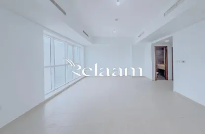 Apartment - 3 Bedrooms - 3 Bathrooms for rent in Al Markaziyah - Abu Dhabi