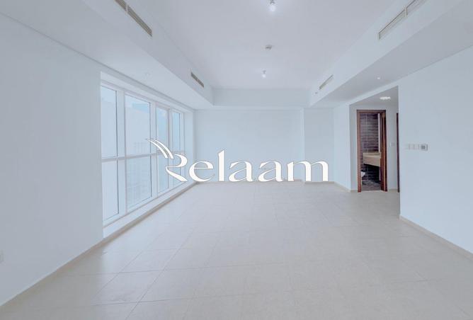 Exclusive 3-BR Duplex Family Home | Move-in now!