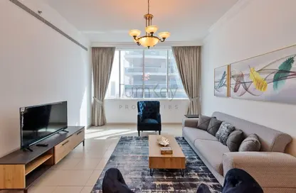 Living Room image for: Apartment - 2 Bedrooms - 3 Bathrooms for rent in Manazel Al Safa - Business Bay - Dubai, Image 1