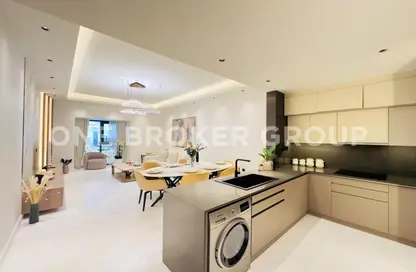 Apartment - 1 Bedroom - 2 Bathrooms for sale in Aeternitas Tower - Dubai Marina - Dubai