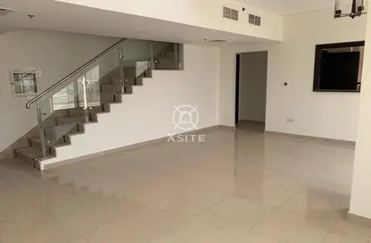 Duplex - 2 Bedrooms - 3 Bathrooms for rent in Royal JVC Building - Jumeirah Village Circle - Dubai