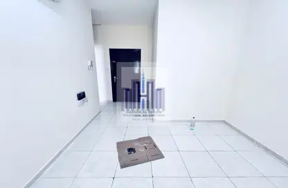 Apartment - 1 Bedroom - 1 Bathroom for rent in Fire Station Road - Muwaileh - Sharjah