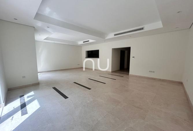 14586432 - Property Image 3