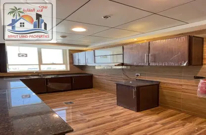 Apartment - 4 Bedrooms - 5 Bathrooms for rent in Al Rawda 2 - Al Rawda - Ajman