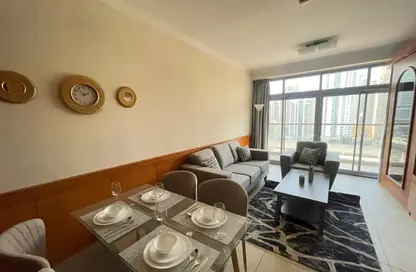 شقة - غرفة نوم - 1 حمام للبيع في جلوبال ليك فيو - (JLT) مجمع E - أبراج بحيرة الجميرا - دبي