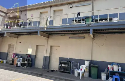 سكن عمال - استوديو - 8 حمامات للايجار في المنطقة الصناعية رقم 2 - المنطقة الصناعية بالشارقة - الشارقة