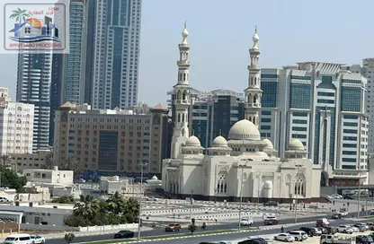 Apartment - 2 Bedrooms - 2 Bathrooms for rent in Al Khan Corniche - Al Khan - Sharjah