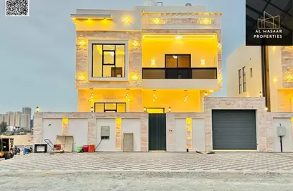 عمارة بالكامل - 5 غرف نوم - 7 حمامات للبيع في الحليو 2 - الحليو - عجمان