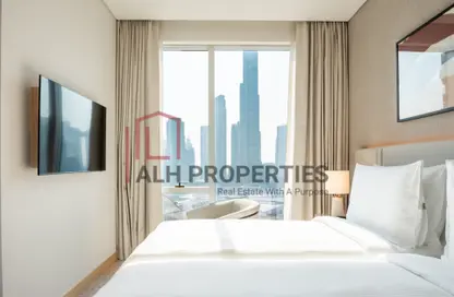 Apartment - 2 Bedrooms - 3 Bathrooms for sale in Vida Dubai Mall Tower 1 - Vida Residences Dubai Mall - Downtown Dubai - Dubai