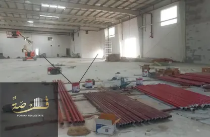 مستودع - استوديو - 4 حمامات للايجار في أم الثعوب - أم القيوين