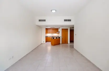 Apartment - 1 Bedroom - 2 Bathrooms for rent in Building 38 to Building 107 - Mediterranean Cluster - Discovery Gardens - Dubai