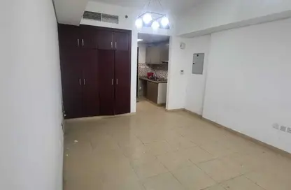 Apartment - Studio - 1 Bathroom for rent in Al Naemiya Tower 2 - Al Naemiya Towers - Al Nuaimiya - Ajman