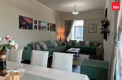 Apartment - 2 Bedrooms - 3 Bathrooms for sale in Olympic Park 4 - Olympic Park Towers - Dubai Sports City - Dubai