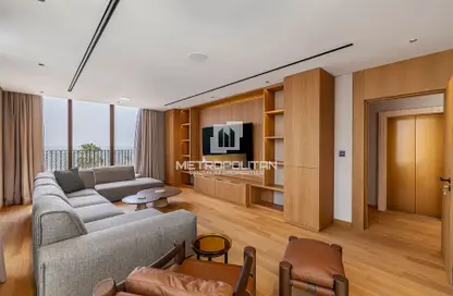 Townhouse - 5 Bedrooms - 6 Bathrooms for rent in Villa Amalfi - Jumeirah Bay Island - Jumeirah - Dubai